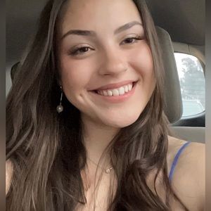 Meet your Posher, Sofia